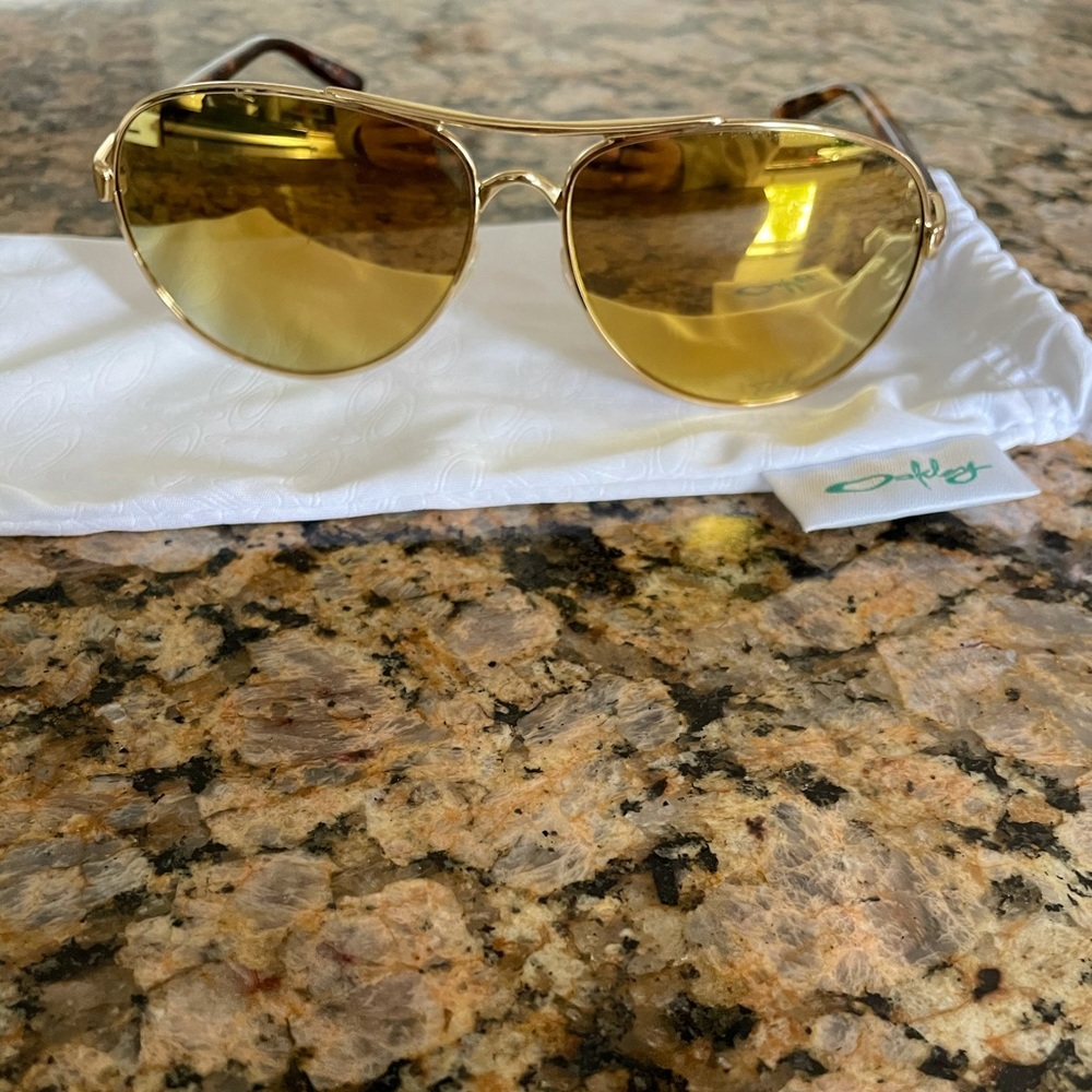 Oakley “Feedback” Polarized Sunglasses